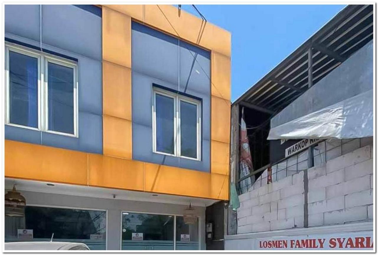 Losmen Family Syariah Bypass Juanda Mitra Reddoorz Brebek Exteriér fotografie