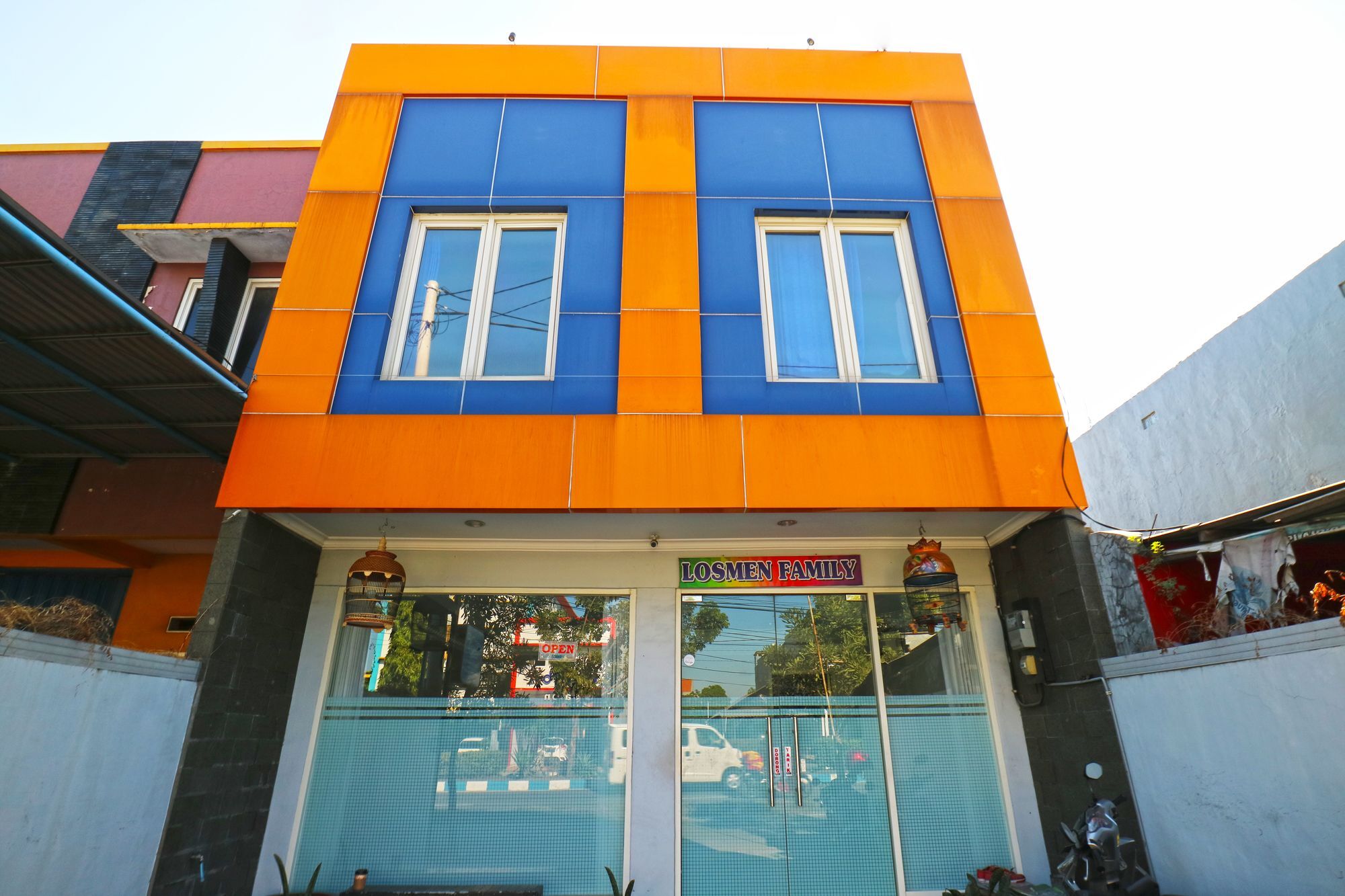 Losmen Family Syariah Bypass Juanda Mitra Reddoorz Brebek Exteriér fotografie